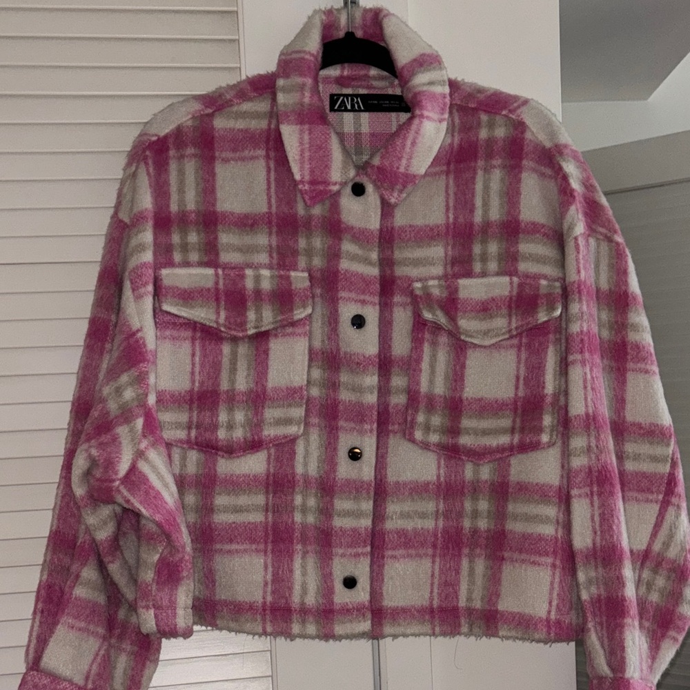 Zara Women's Pink and Cream Plaid Teddy Jacket